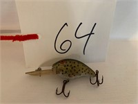 ANTIQUE FISHING LURE