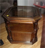 Glass Top Octagon Side Table 25" x 25" x 22"