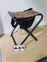 folding fishing stool