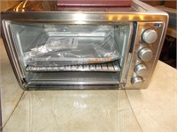 SS Black & decker toaster oven
