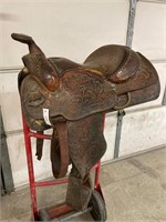 Hereford Show Saddle 15"