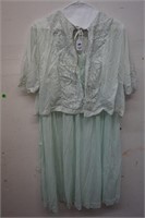 Women's Nightgown Set