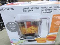 Baby Brezza baby food maker system