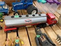 Texaco Truck by Republic Tool & Mfg. Co.