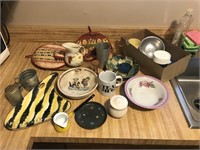 Lot of Misc Kitchenalia, Vintage Pottery