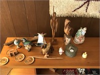 Lot With Apprx 18 Pcs Incl. Carved Wooden Statues