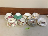 8 Tea Cups & Saucers