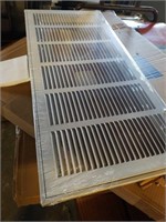 Metal HVAC Grill : White Metal 15" x 33"