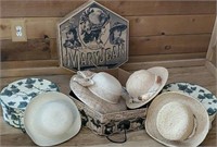 Beautiful Mary Jean hat box with others
