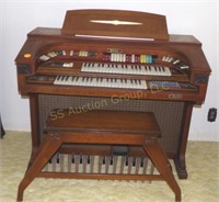 Thomas "The Lawrence Welk" Organ