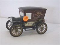 Ford Jewell Co. Decanter