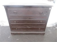 NICE ANTIQUE 3 DRAWER CHEST 39X17X32 INCHES
