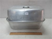 GOOD SIZE VINTAGE ALUMINIUM ROASTING PAN