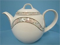 Kaiser 'Tivoli' Teapot