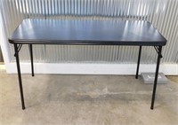 Padded Top Table (48 x 28 x 20)