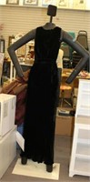 SLENDER FLAT CLOTHES MANNEQUIN WITH STAND