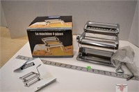 Pasta Maker with Box