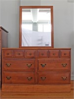 6-Drawer Bureau with Attached Mirror