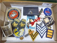 Military items: patches & metals