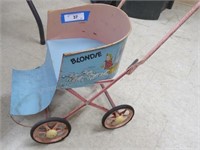 1949 Nassau Products "Blondie & Dagwood" strolle