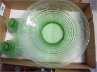 Green depression glass bowl w/ matching candle sti