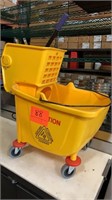 Mop Bucket New