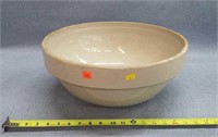 Red Wing Bottom Marked Bowl 15" Dia.- cracked