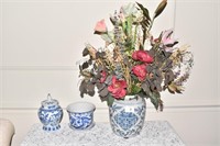 BLUE AND WHITE DECORATIVE PC., COVERED BOX, ETC.
