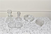 CRYSTAL GROUP W/ ASHTRAYS