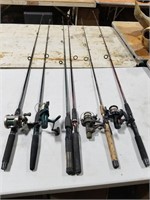 4 poles with reels - 2 without reels