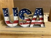 Lighted USA Sign