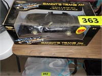 AMERICAN MUSCLE BANDITS TRANS AM 1 : 18 SCALE