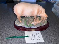 PIG AND PIGLETS STATUE FROM RUBIES COLLECTION
