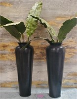 11 - PAIR OF MATCHING BLACK VASES W/SILK FRONDS