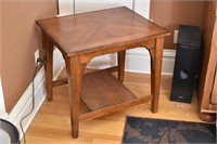 Craftsman Style Oak Wood End Table with Shelf