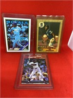 3 Baseball Cards- Bo Jackson & Sammy Sosa