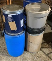 Plastic Trash Cans and containers (5)