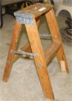 Folding Wooden Step Ladder