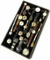 Lot of Men's and Ladies' Watches.