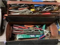 TOOLBOX FILLED WITH TOOLS