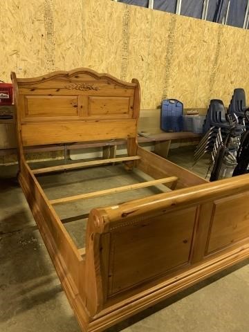 GMC TRUCK, FURNITURE & HOUSEHOLD ITEMS ONLINE AUCTION