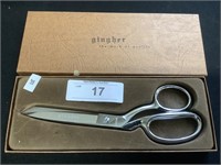 Ginger chrome scissors in box.
