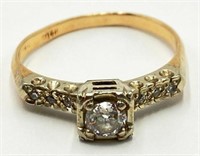 14K Vintage Ladies' Ring w/Old Mine-Cut Diamond.