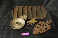 Lot of Cast Iron/Wagner Mold