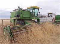 JD 7700 COMBINE W-30' GRAIN HEAD & JD WINDROW HEAD