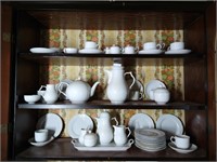 Kaiser Porcelain Tea Set/Tirschenreuth Few Cups