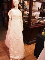 Vintage long-sleeved satin wedding dress with