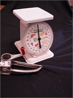 American Family 25-pound food scale and a Mouli