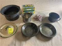 Asstd. Vintage Kitchen Items