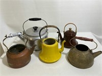 Vintage Teapots (5)